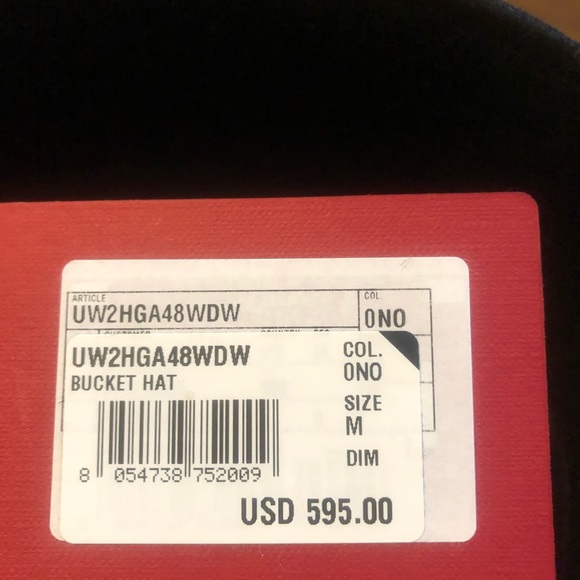 NWT $595 VALENTINO Fur Felt Bucket Hat! - Picture 10 of 16